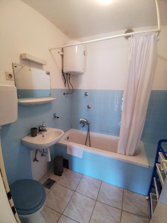 Room Dobrenka Hvar Extérieur photo