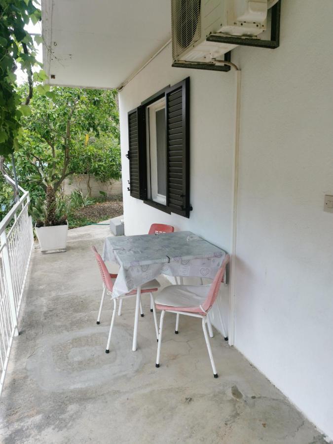 Room Dobrenka Hvar Extérieur photo